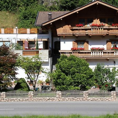 Apart Eberharter Aschau Im Zillertal ภายนอก รูปภาพ